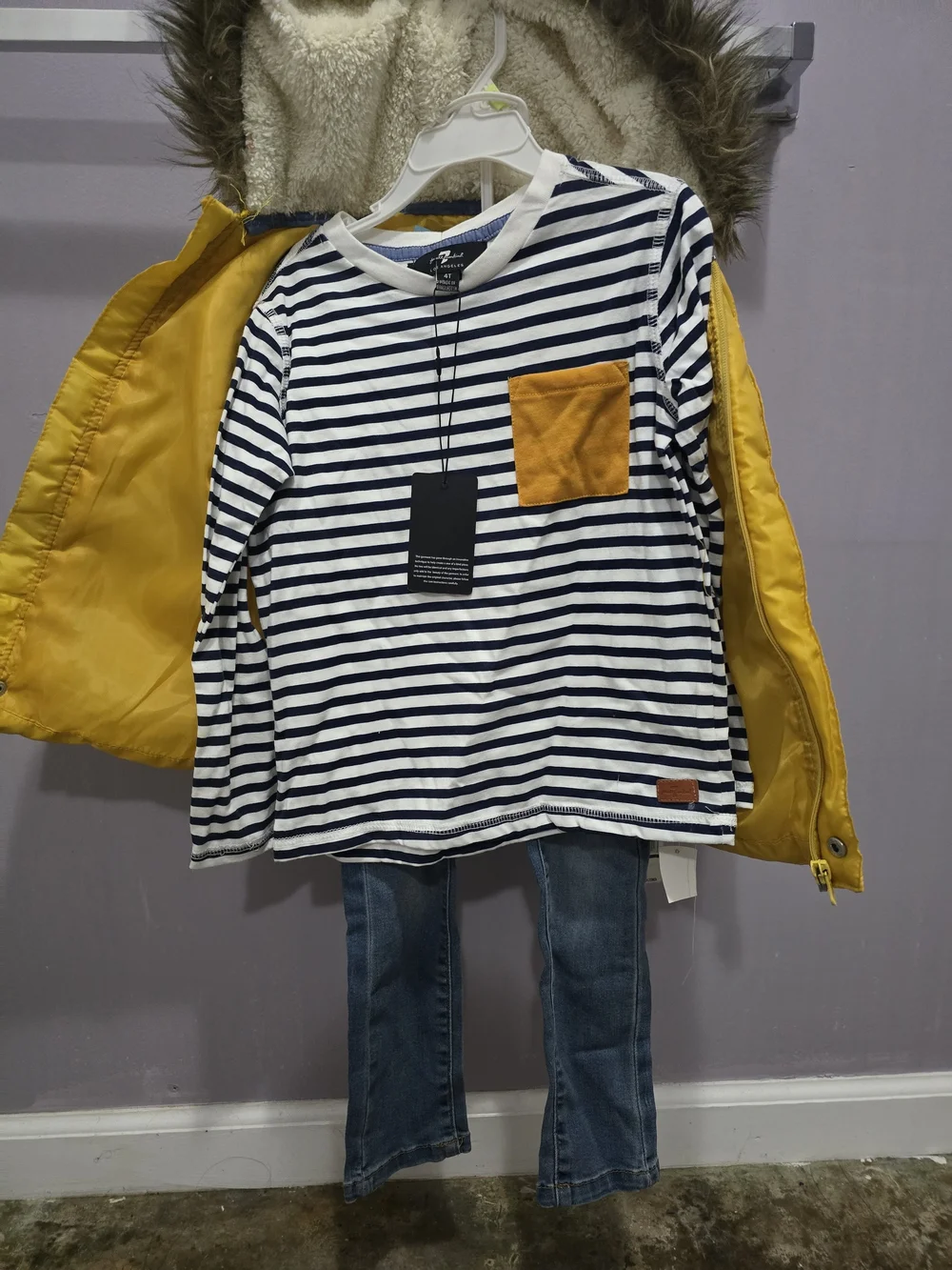 7 For All Mankind includes navy